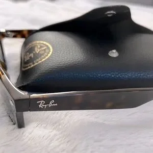 Ray-Ban | Accessories | Nwot New Wayfarer Rayban Tortoise  display picture 2